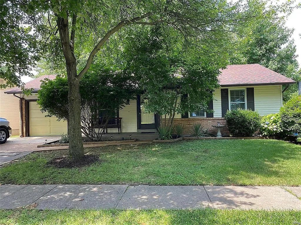 2357 Meadowpark Ct photo 1