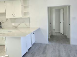 517 W Main St #45, Azle, TX 76020