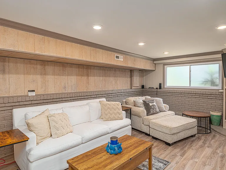 3902 Laird Ln — Photo 19