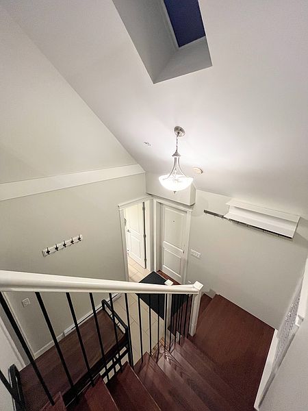 Vancouver House for rent - 1 Bedroom — photo 10