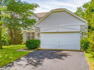 453 Meadowlark Dr, Bolingbrook, IL 60440