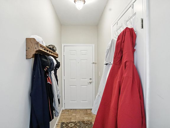 2nd image of 17233 Gunther Blvd #102B