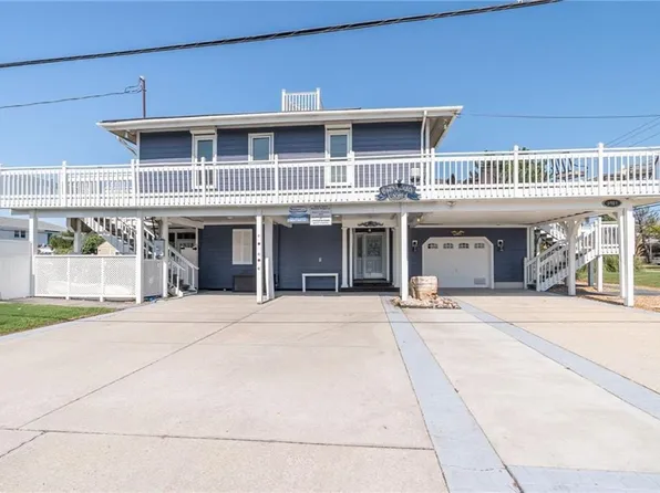 3081 Sandpiper Rd, Virginia Beach, VA 23456