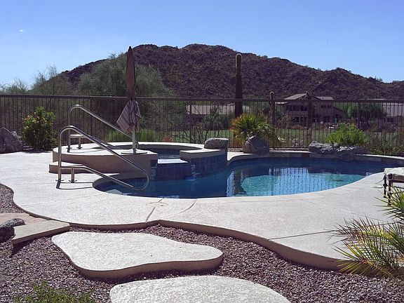 4th image of 3544 N Desert Oasis
