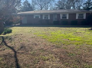 7616 W Clearwater Rd, Hixson, TN 37343