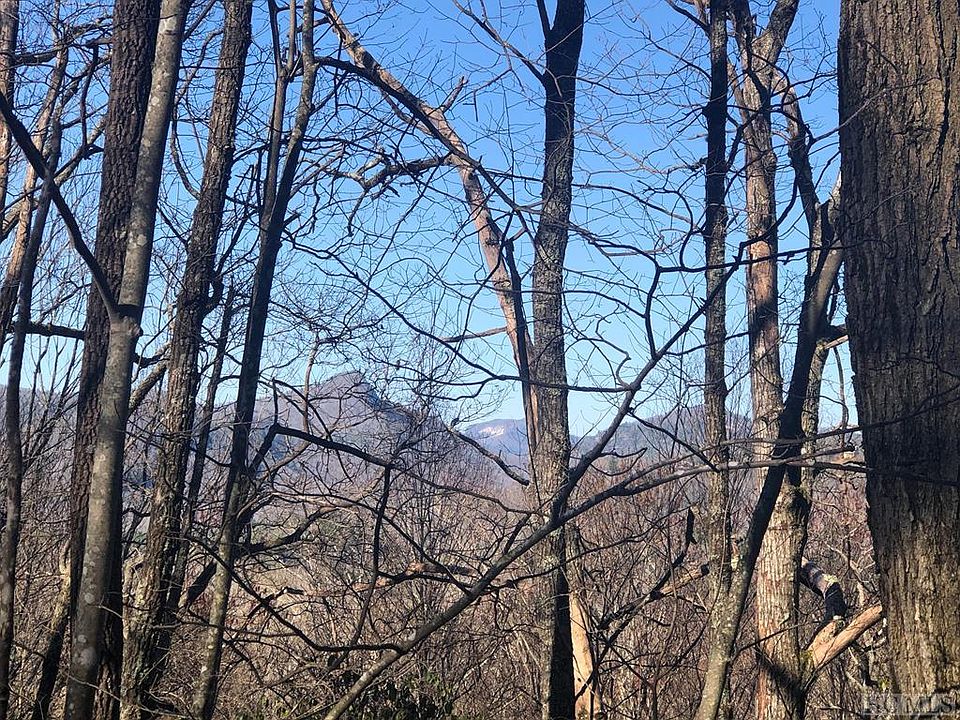 1st image of 79 Black Oak Dr