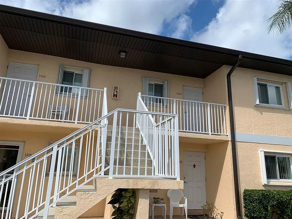 25275 Rampart Blvd #1306