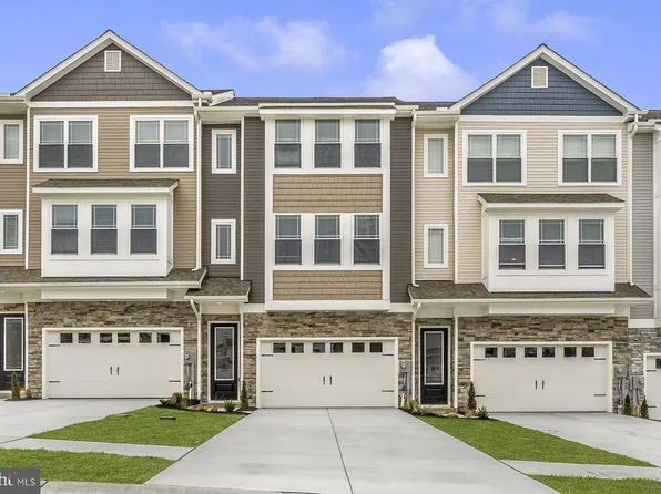 537 Bartholomew Dr, Waynesboro, PA 17268