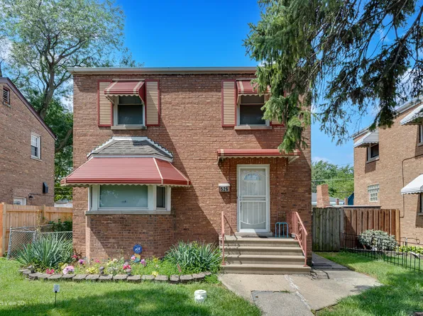 526 Bohland Ave, Bellwood, IL 60104