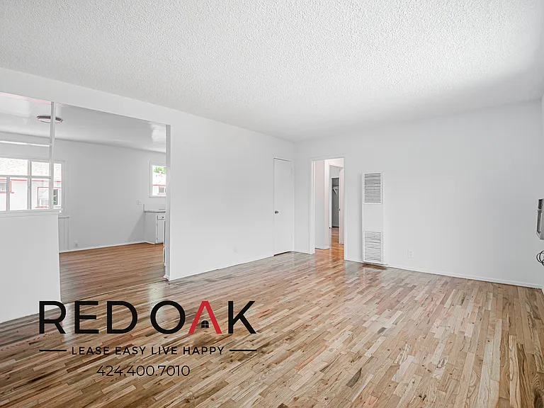 4961 Coldwater Canyon Ave #15 — Photo 3