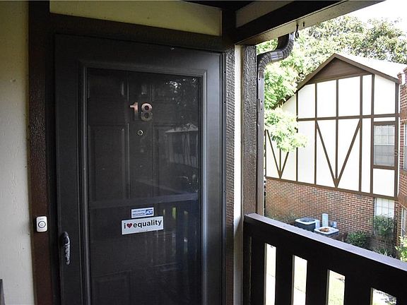 4th image of 5325 Hansel Ave APT E18