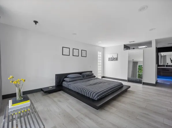 4134 Travis St Unit 11, Dallas, TX 75204