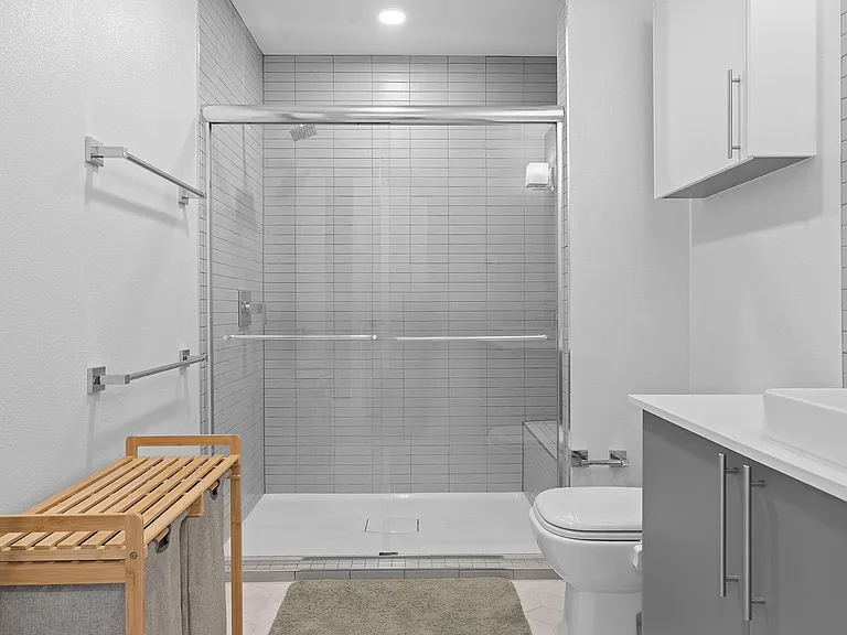 4004 Banister Ln #301 — Photo 13