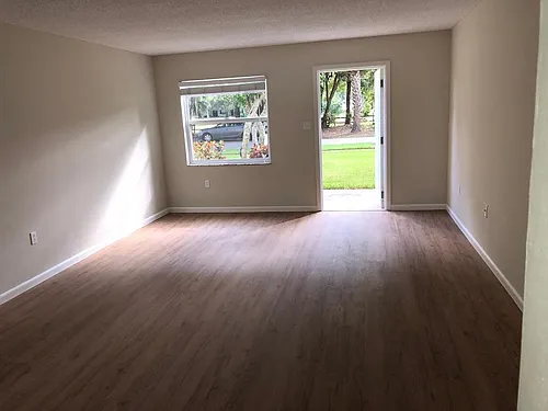 3106 Fairway Ln Photo 1