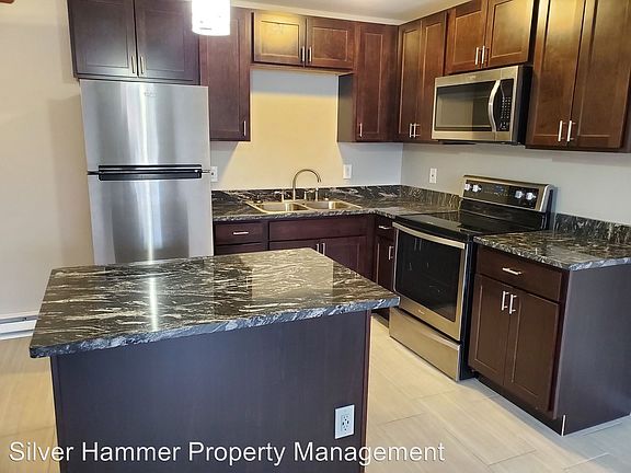 5th image of 629 N Shelby Pl APT 1