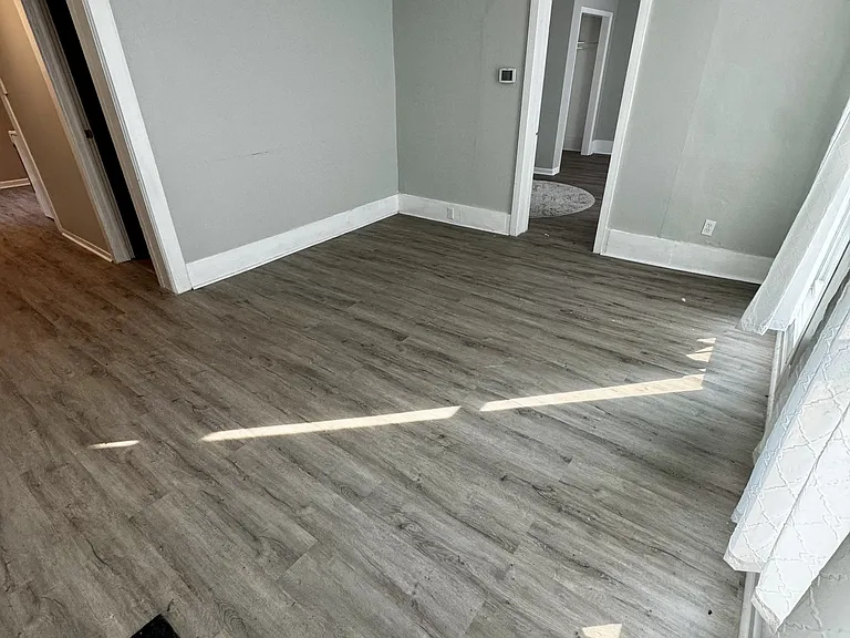 187-189 N Main St N #3 — Photo 16