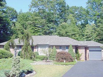 2nd image of 8 Wentworth Ct