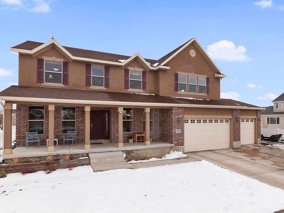 1st image of 5652 N Iris Ct