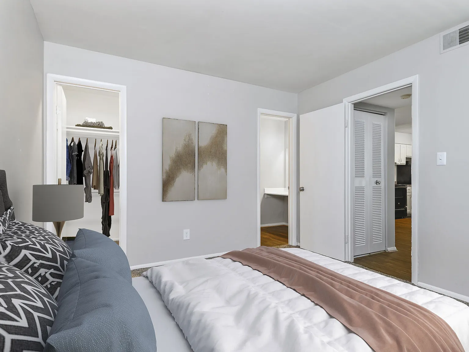 Vetra Southpoint — Photo 2