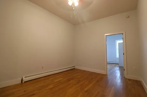 Rented by Compass | media 55