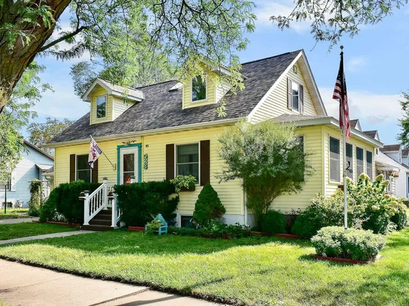 528 Kansas St, Winona, MN 55987