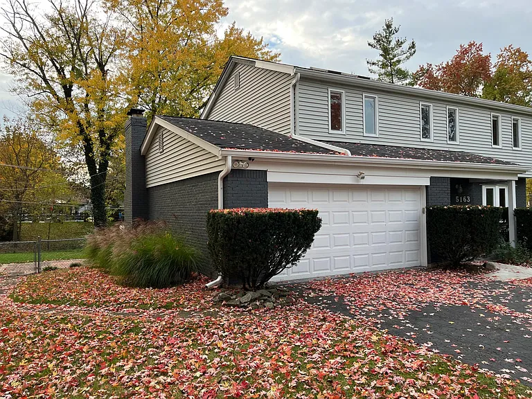 5163 Chateaugay Dr — Photo 3