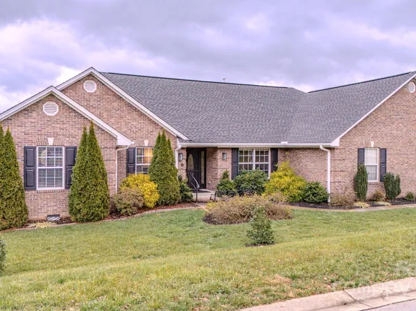 61 Rose Of Sharon Way, Candler, NC 28715