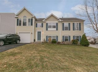 12 Wilson Way, Manchester, CT 06040