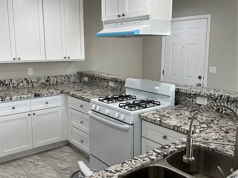 16550 Olive St #105 — Photo 5