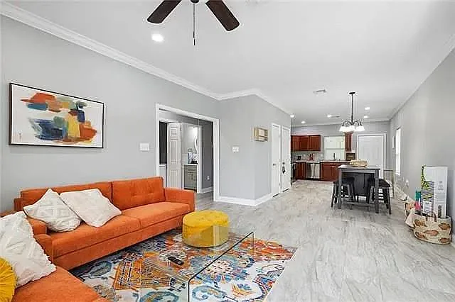 2 bed, 1.0 bath, 1117 sqft, $1,500 — Photo 2