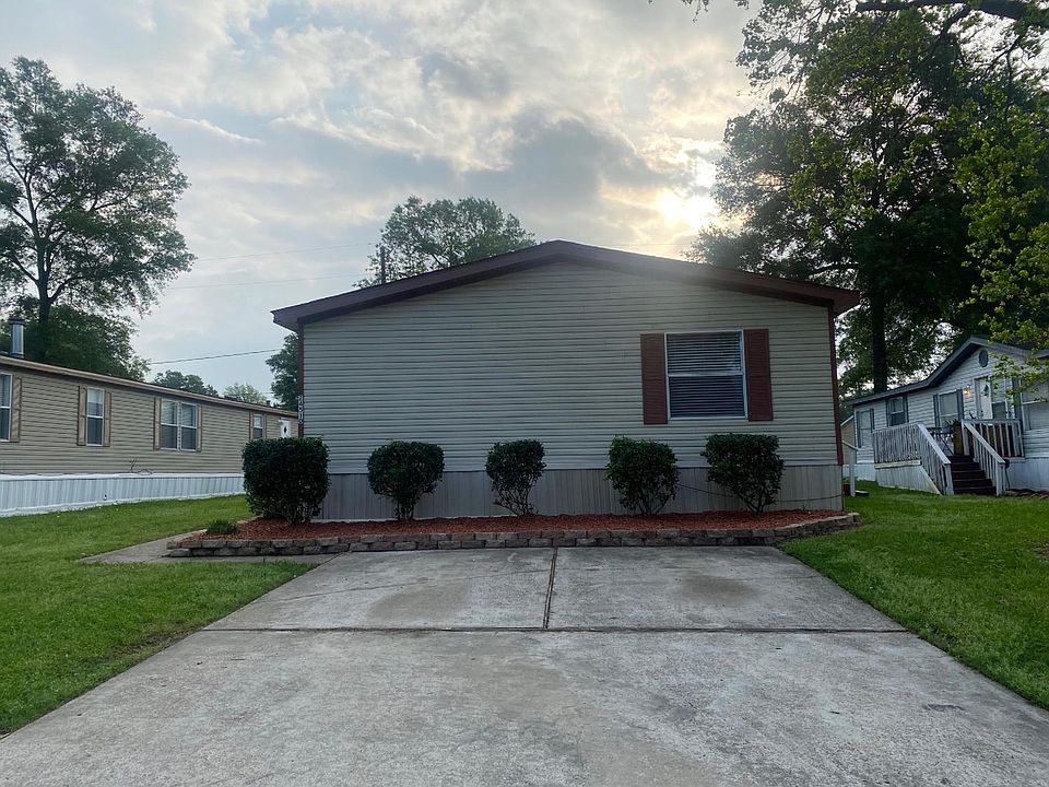 1st image of 24510 Strong Pine Dr
