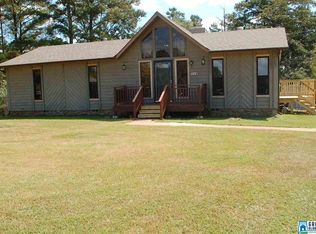 209 Mobile Ave, Trussville, AL 35173