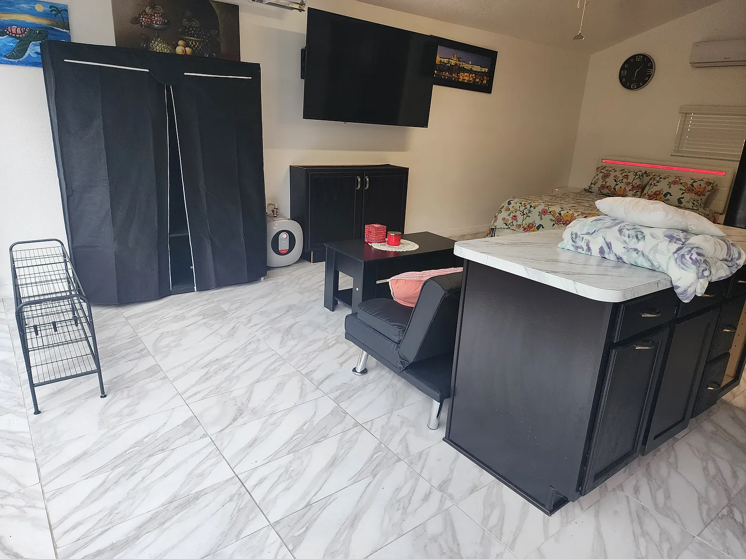Studio, 400 sqft, $1,000 — Photo 4