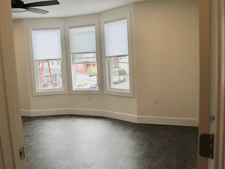 156-158 N 2nd St #158C — Photo 15
