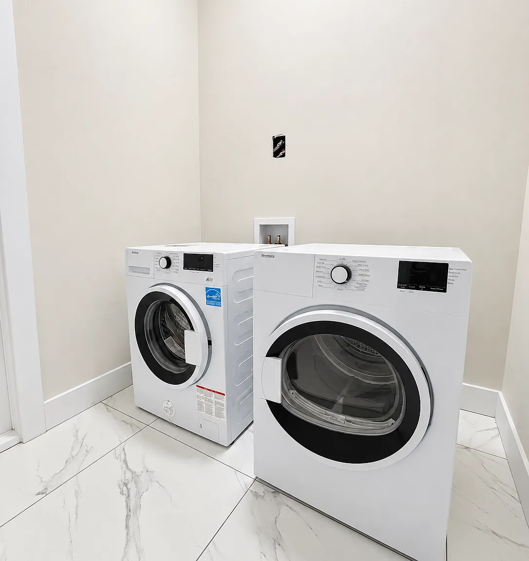 2 bed, 1100 sqft, $1,700 — Photo 3