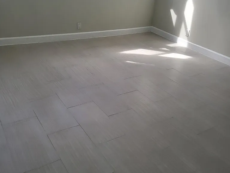 336 Golfview Rd #1110 — Photo 8