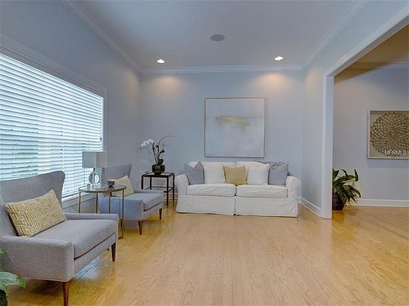 3rd image of 3403 W San Jose St