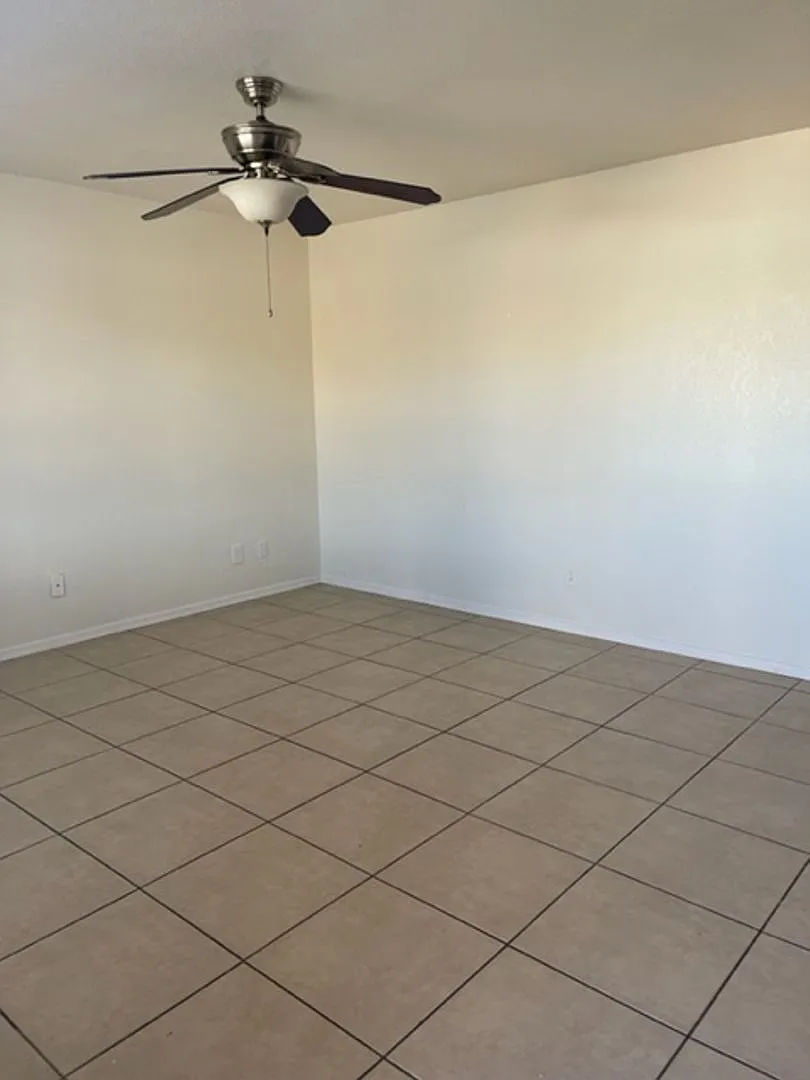 2654 S. Mountain View Kimwood — Photo 2