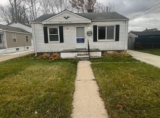 8628 Chapp Ave, Warren, MI 48089