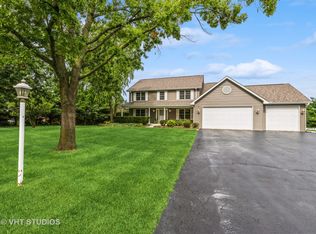 10901 Michigan Dr, Spring Grove, IL 60081
