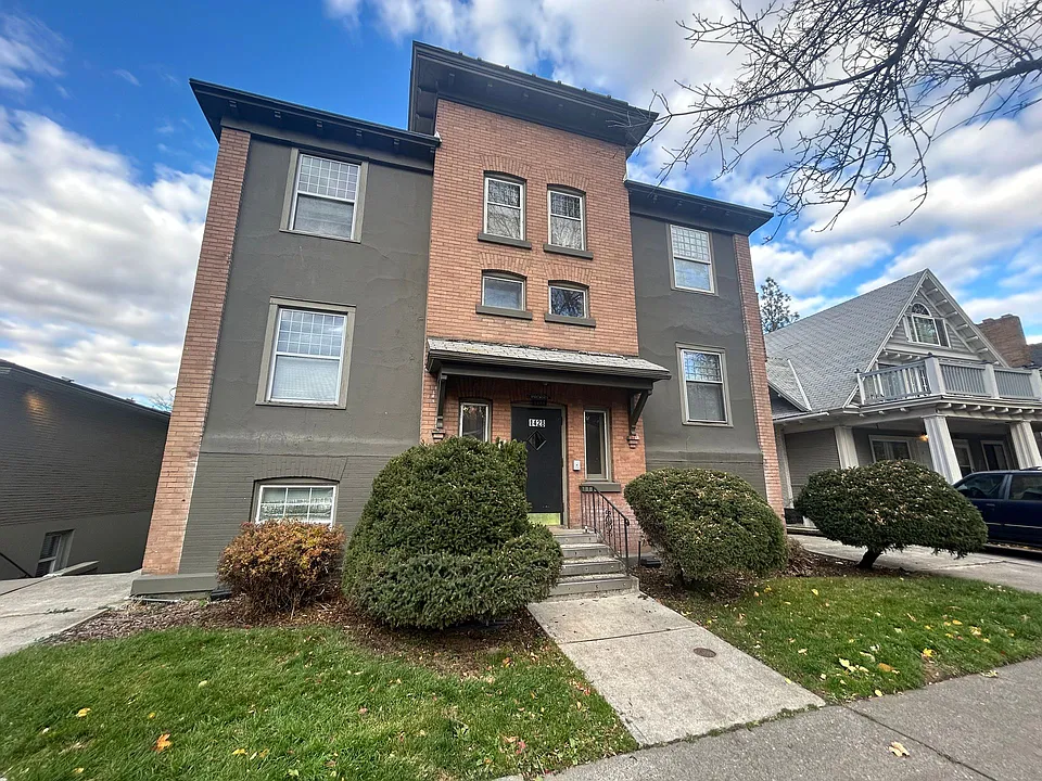 1428 West 10th