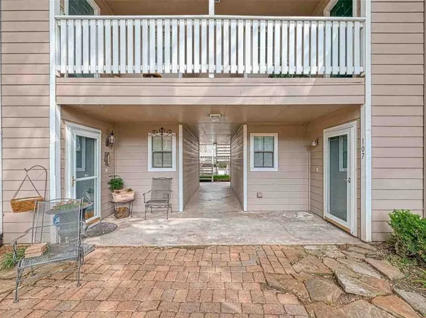 14911 Wunderlich Dr APT 107, Houston, TX 77069