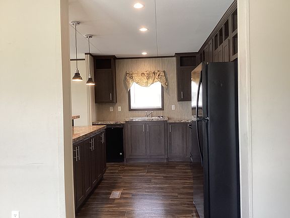 5th image of 111 Palermo Dr #424