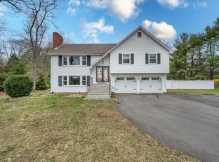 394 Woodhaven Rd, Glastonbury, CT 06033