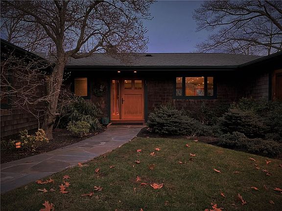 4th image of 349 Winchester Dr