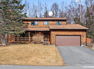 19805 S Montague Loop, Eagle River, AK 99577