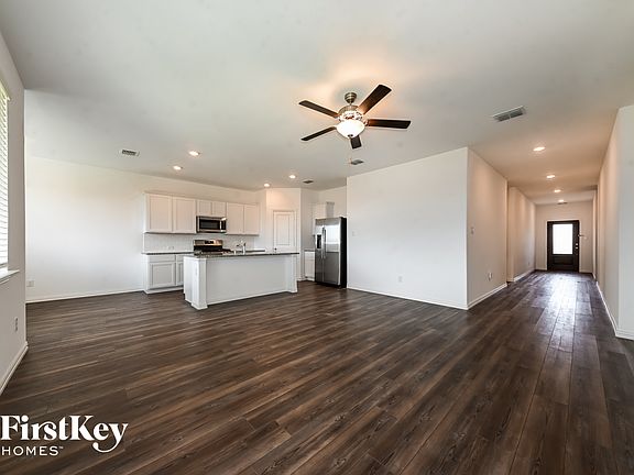 3rd image of 5634 Elwood Dr