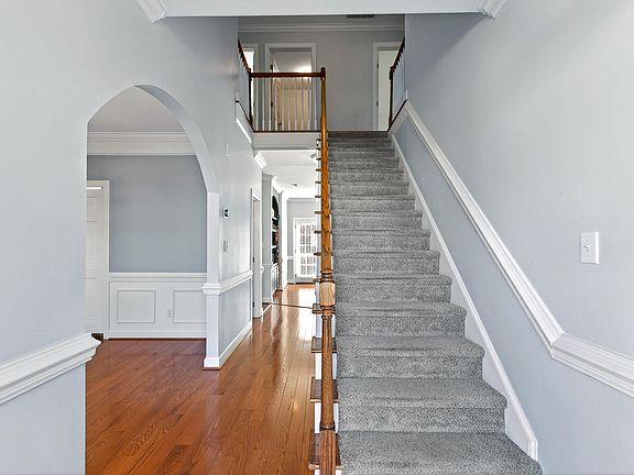 2nd image of 4852 Forest Highland Dr