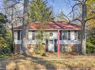 259 Lawyers Rd NW, Vienna, VA 22180