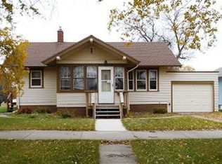 654 3rd Ave NE, Valley City, ND 58072